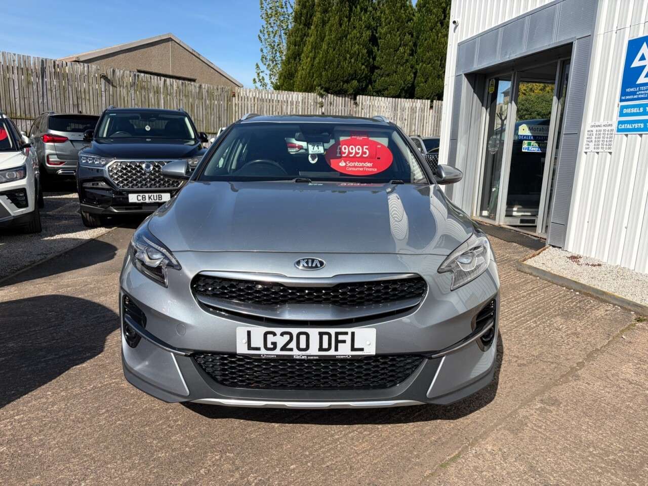 A 2020 KIA XCEED 1.0 T-GDi 2 SUV 5dr Petrol Manual Euro 6 (s/s) (118 bhp) A 2020 KIA XCEED 1.0 T-GDi 2 SUV 5dr Petrol Manual Euro 6 (s/s) (118 bhp)