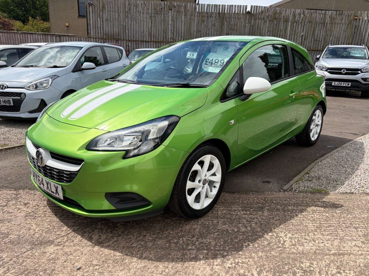 A 2014 VAUXHALL CORSA 1.2i Sting Hatchback 3dr Petrol Manual Euro 6 (70 ps) A 2014 VAUXHALL CORSA 1.2i Sting Hatchback 3dr Petrol Manual Euro 6 (70 ps)