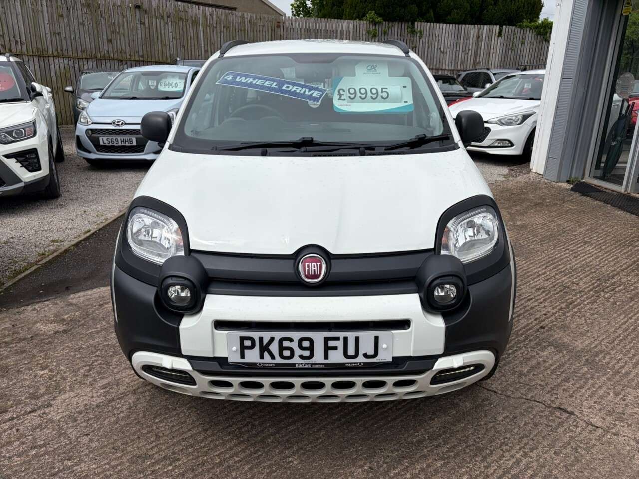 A 2019 FIAT PANDA 0.9 TwinAir Waze 4x4 Hatchback 5dr Petrol Manual Euro 6 (s/s) (90 bhp) A 2019 FIAT PANDA 0.9 TwinAir Waze 4x4 Hatchback 5dr Petrol Manual Euro 6 (s/s) (90 bhp)