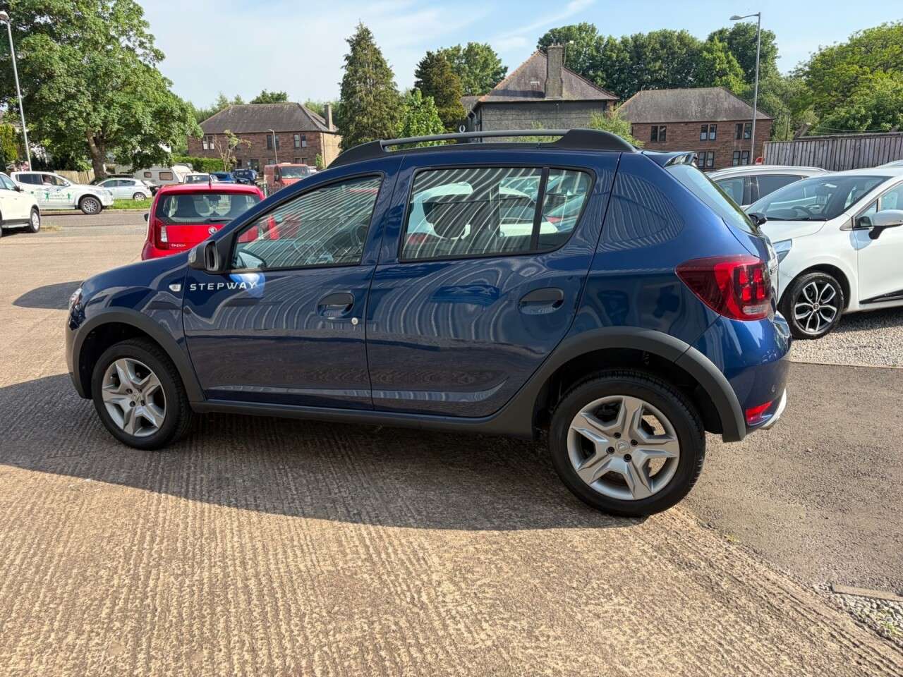 2017 DACIA SANDERO STEPWAY 2017 DACIA SANDERO STEPWAY