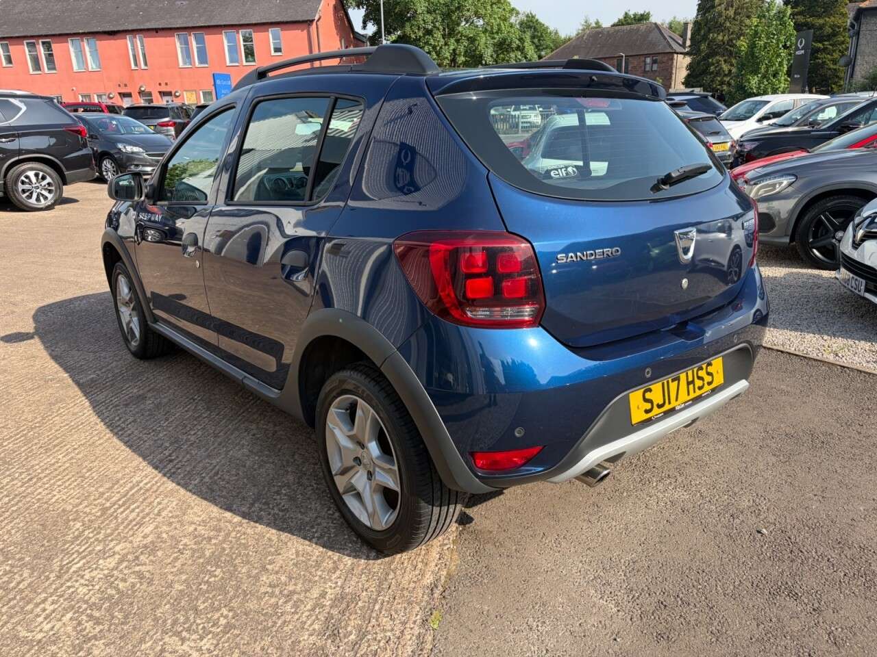 2017 DACIA SANDERO STEPWAY 2017 DACIA SANDERO STEPWAY
