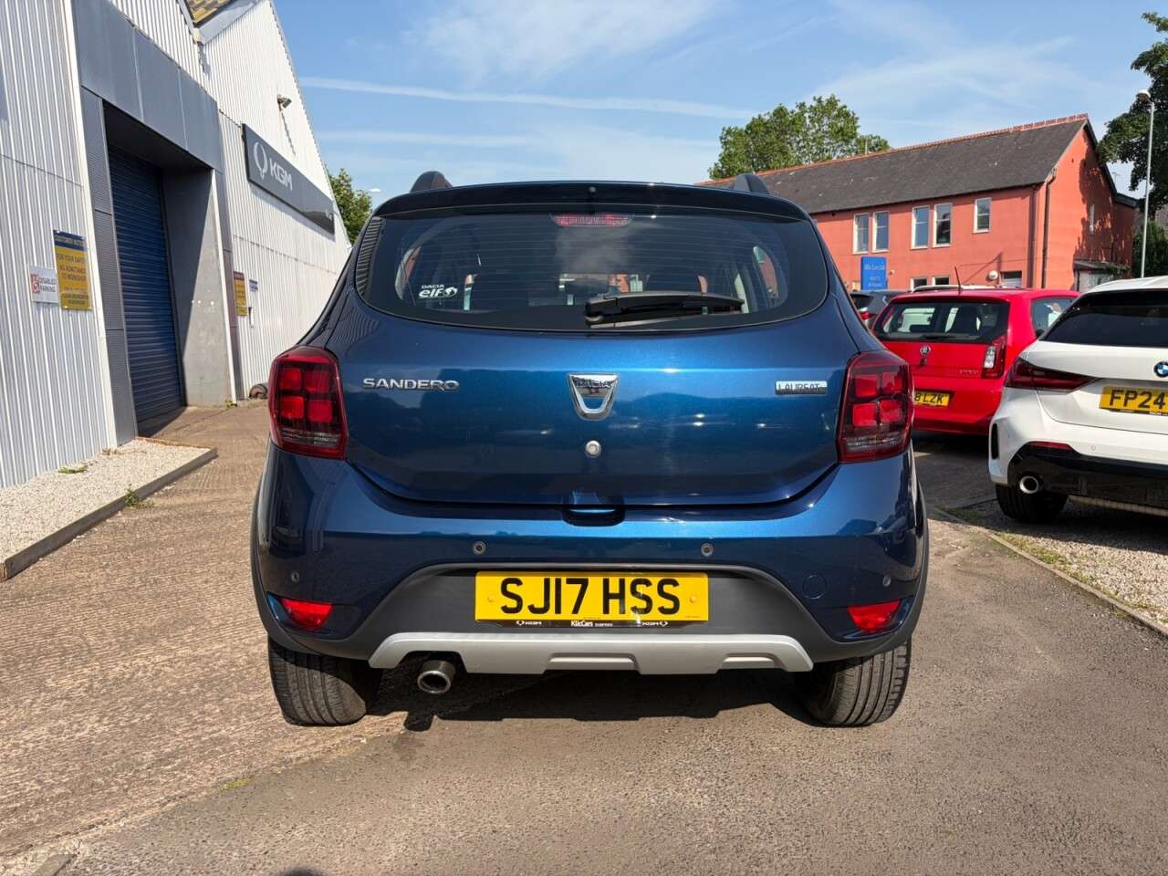 2017 DACIA SANDERO STEPWAY 2017 DACIA SANDERO STEPWAY