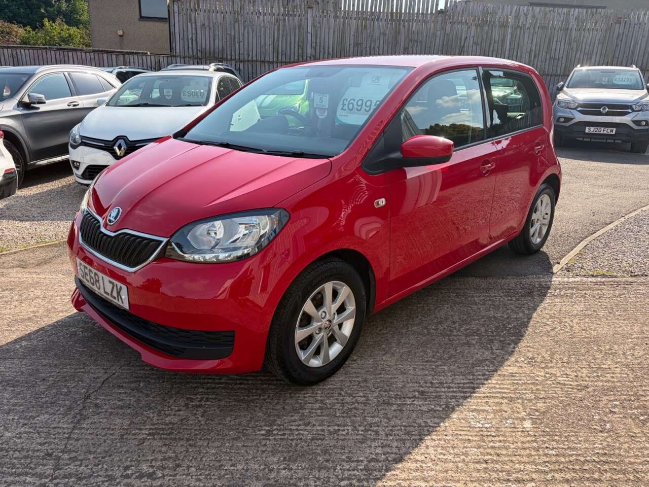 A 2019 SKODA CITIGO 1.0 MPI GreenTech SE Hatchback 5dr Petrol Manual Euro 6 (s/s) (60 ps) A 2019 SKODA CITIGO 1.0 MPI GreenTech SE Hatchback 5dr Petrol Manual Euro 6 (s/s) (60 ps)
