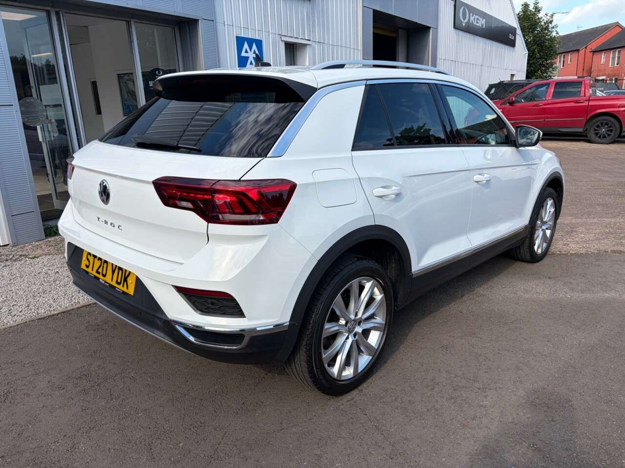 2020 VOLKSWAGEN T-ROC 2020 VOLKSWAGEN T-ROC