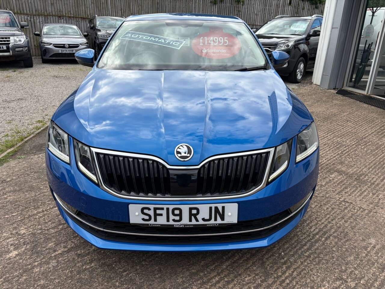 A 2019 SKODA OCTAVIA 2.0 TSI SE L Hatchback 5dr Petrol DSG Euro 6 (s/s) (190 ps) A 2019 SKODA OCTAVIA 2.0 TSI SE L Hatchback 5dr Petrol DSG Euro 6 (s/s) (190 ps)