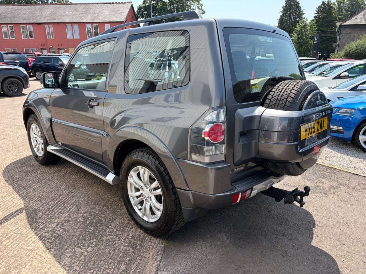 2015 MITSUBISHI SHOGUN 2015 MITSUBISHI SHOGUN