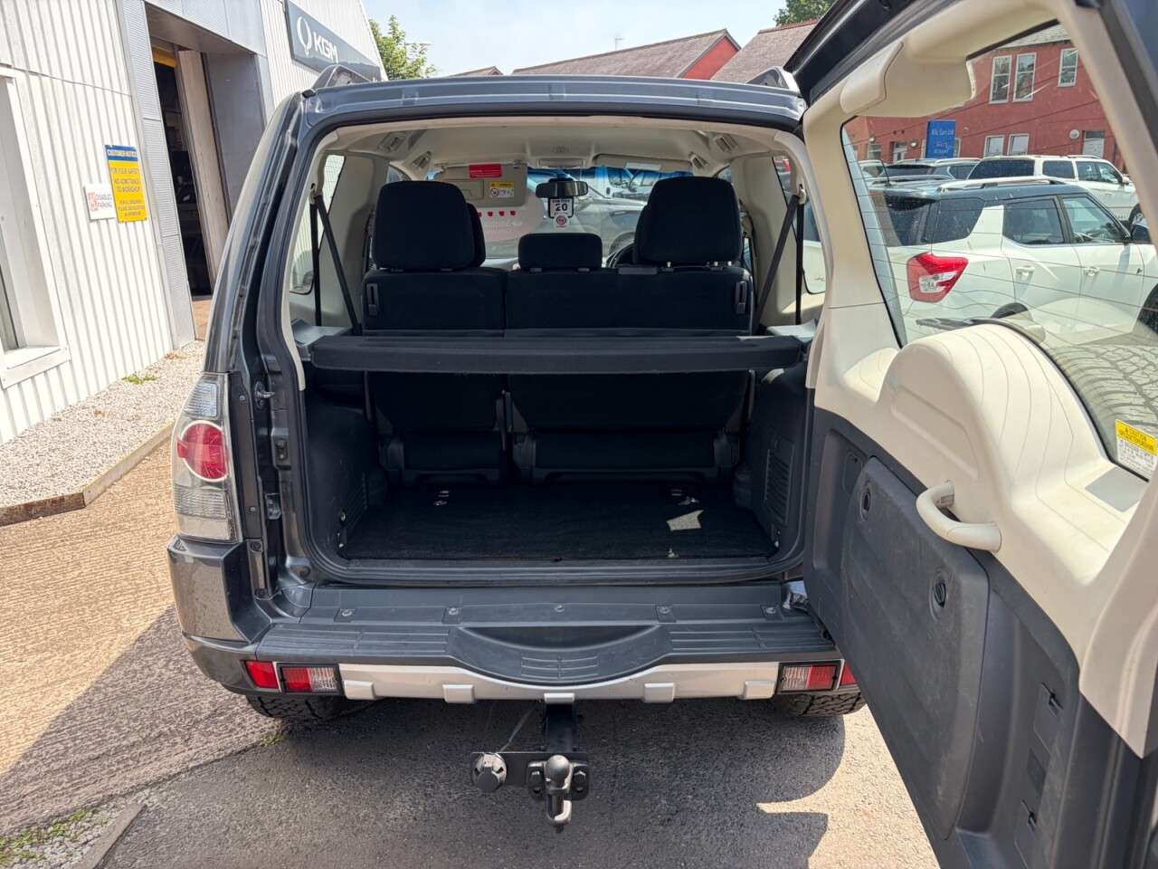 2015 MITSUBISHI SHOGUN 2015 MITSUBISHI SHOGUN