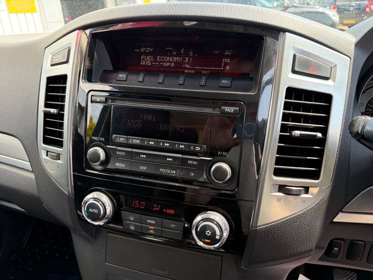2015 MITSUBISHI SHOGUN 2015 MITSUBISHI SHOGUN