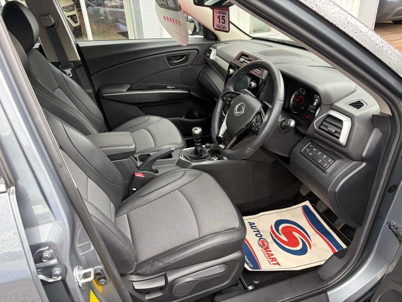2024 KGM TIVOLI 2024 KGM TIVOLI
