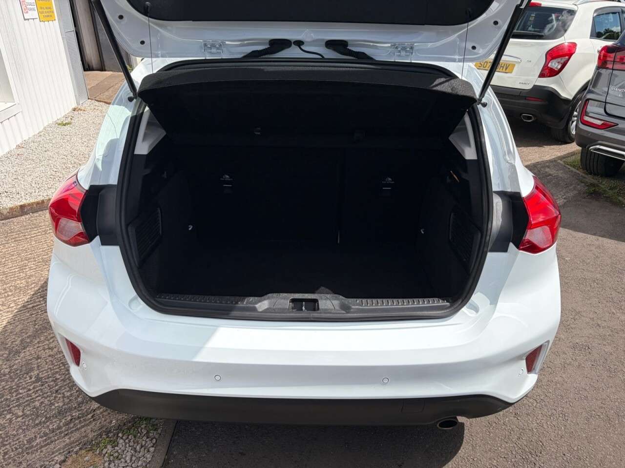2022 FORD FOCUS 2022 FORD FOCUS
