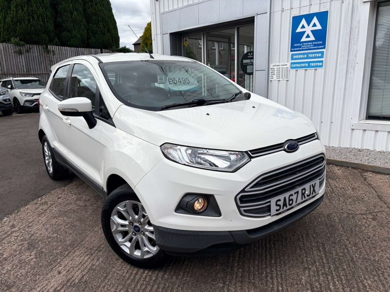 A 2017 FORD ECOSPORT 1.0T EcoBoost Zetec SUV 5dr Petrol Manual Euro 6 (s/s) (125 ps) A 2017 FORD ECOSPORT 1.0T EcoBoost Zetec SUV 5dr Petrol Manual Euro 6 (s/s) (125 ps)