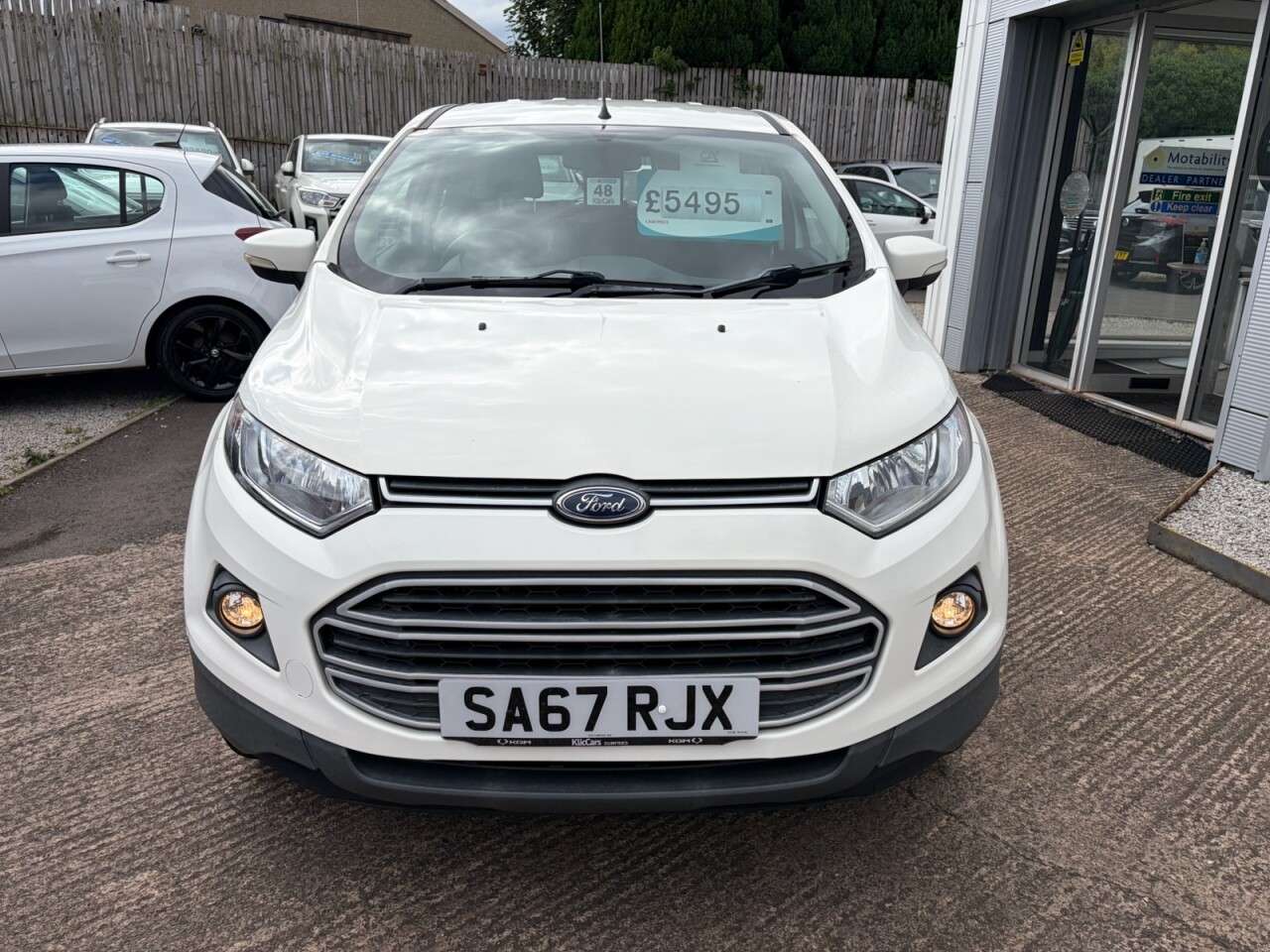 A 2017 FORD ECOSPORT 1.0T EcoBoost Zetec SUV 5dr Petrol Manual Euro 6 (s/s) (125 ps) A 2017 FORD ECOSPORT 1.0T EcoBoost Zetec SUV 5dr Petrol Manual Euro 6 (s/s) (125 ps)