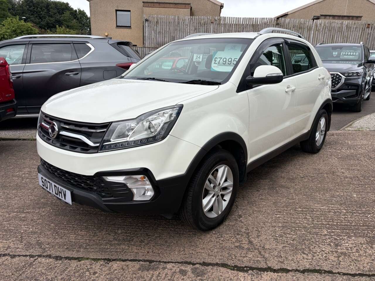 A 2021 SSANGYONG KORANDO 2.2D SE SUV 5dr Diesel Manual Euro 6 (178 ps) A 2021 SSANGYONG KORANDO 2.2D SE SUV 5dr Diesel Manual Euro 6 (178 ps)