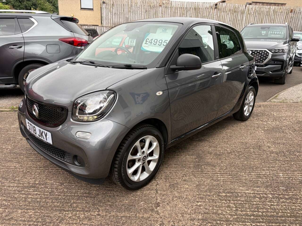 A 2018 SMART FORFOUR 1.0 Passion Hatchback 5dr Petrol Manual Euro 6 (s/s) (71 ps) A 2018 SMART FORFOUR 1.0 Passion Hatchback 5dr Petrol Manual Euro 6 (s/s) (71 ps)