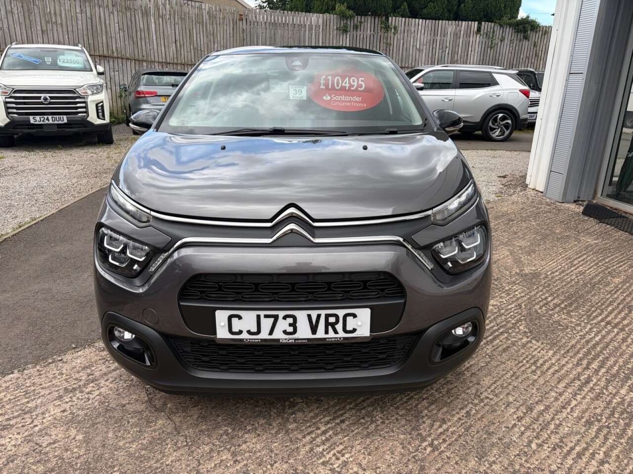 A 2023 CITROEN C3 1.2 PureTech PLUS Hatchback 5dr Petrol Manual Euro 6 (s/s) (83 ps) A 2023 CITROEN C3 1.2 PureTech PLUS Hatchback 5dr Petrol Manual Euro 6 (s/s) (83 ps)