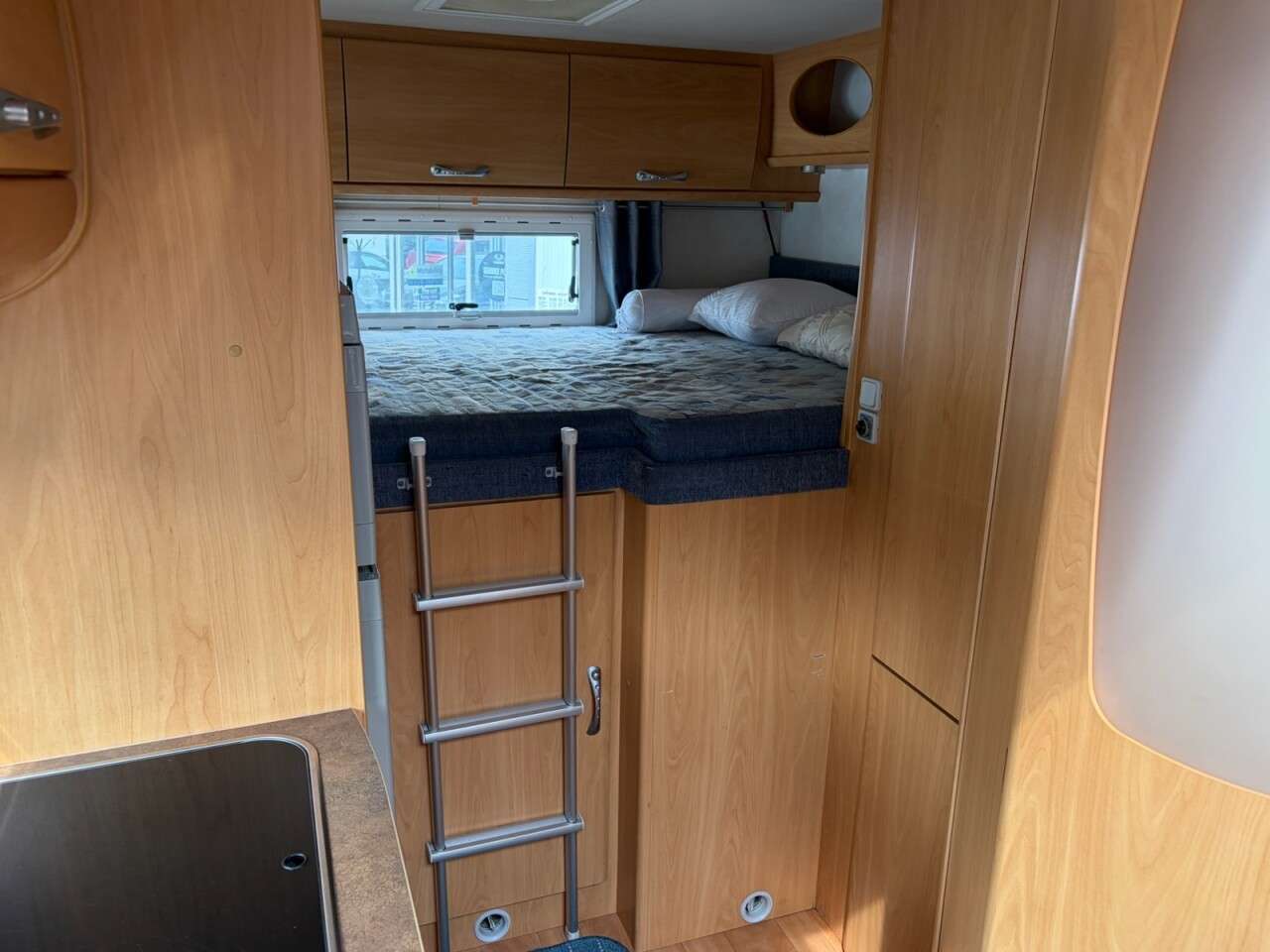 2005 FORD CHAUSSON 2005 FORD CHAUSSON
