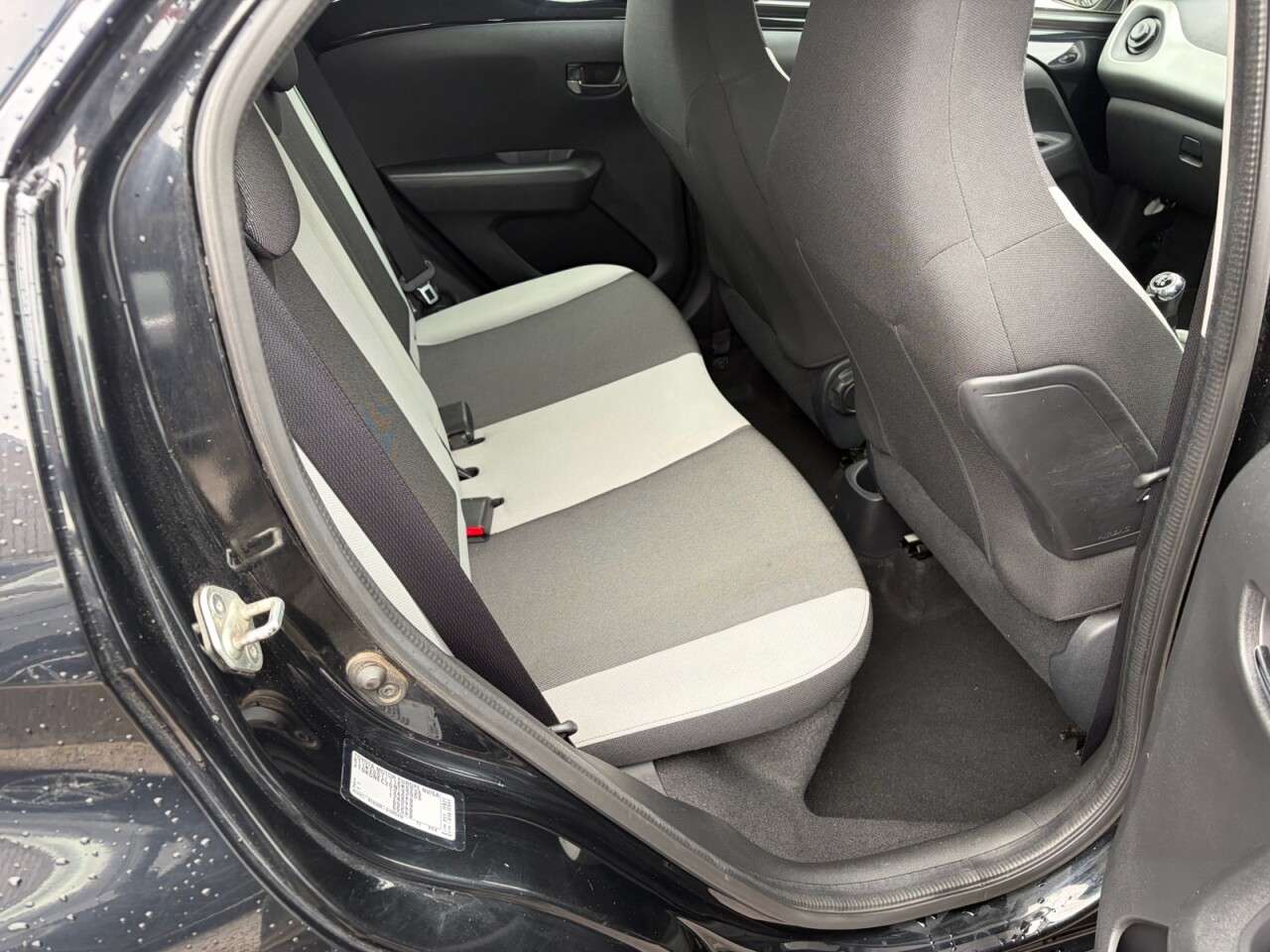 2016 TOYOTA AYGO 2016 TOYOTA AYGO