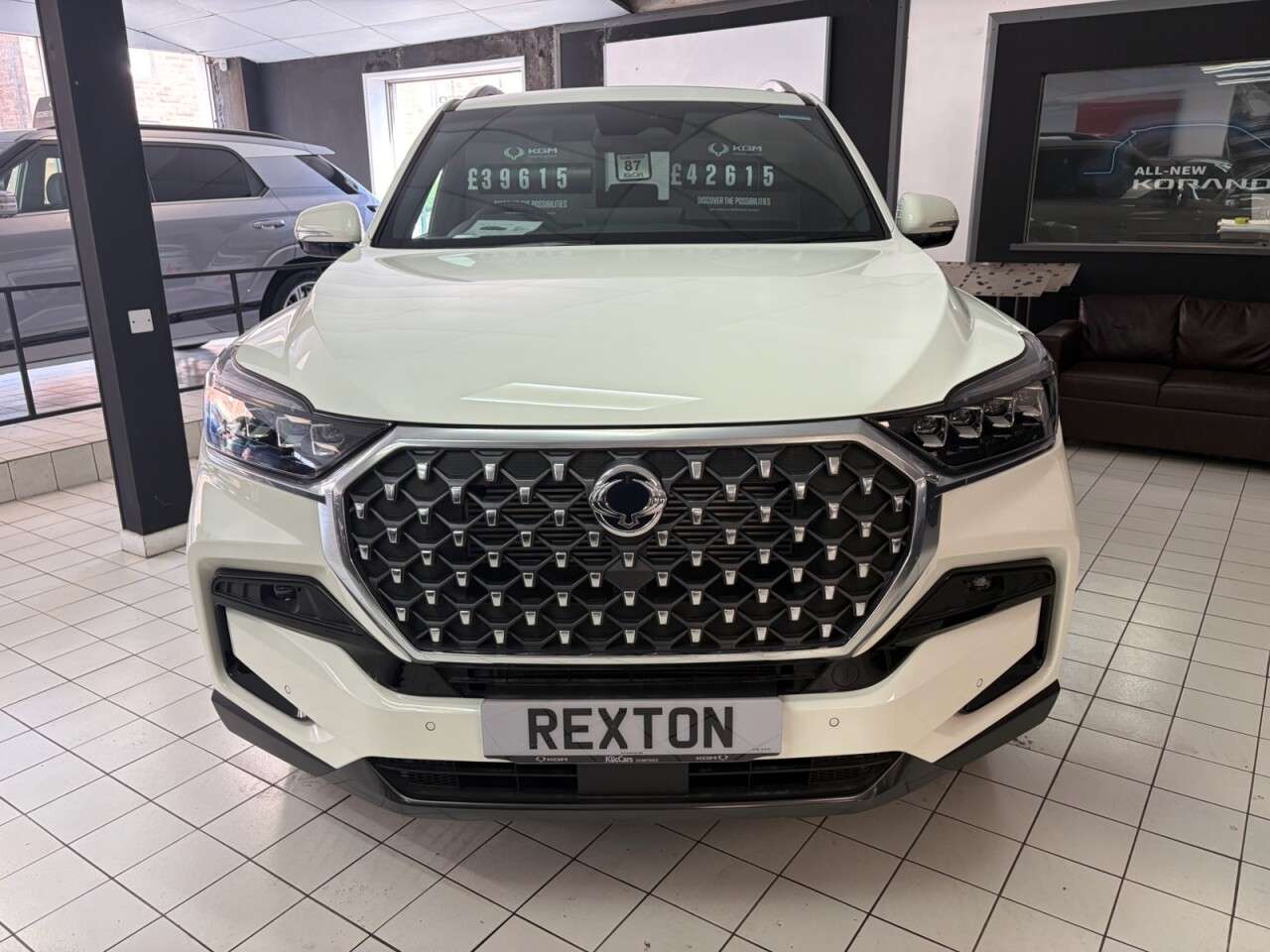 A 2026 KGM REXTON 2.2D K30 SUV 5dr Diesel T-Tronic 4WD Euro 6 (s/s) (202 ps) A 2026 KGM REXTON 2.2D K30 SUV 5dr Diesel T-Tronic 4WD Euro 6 (s/s) (202 ps)