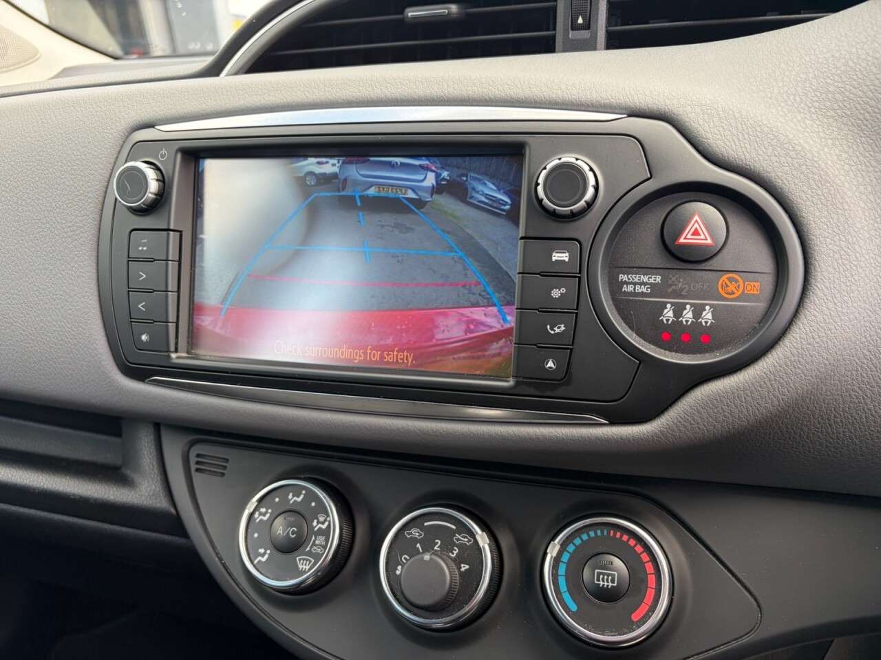 2015 TOYOTA YARIS 2015 TOYOTA YARIS