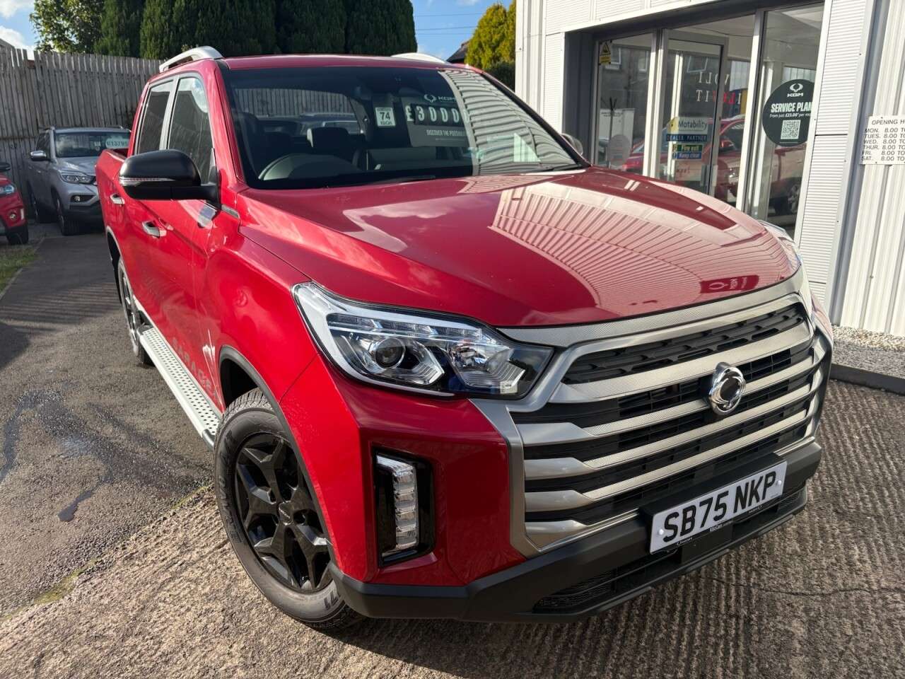 A 2025 KGM MUSSO Q261 SARACEN 2.2D Saracen Pickup Double Cab 4dr Diesel Auto 4WD Euro 6 (202 ps) A 2025 KGM MUSSO Q261 SARACEN 2.2D Saracen Pickup Double Cab 4dr Diesel Auto 4WD Euro 6 (202 ps)