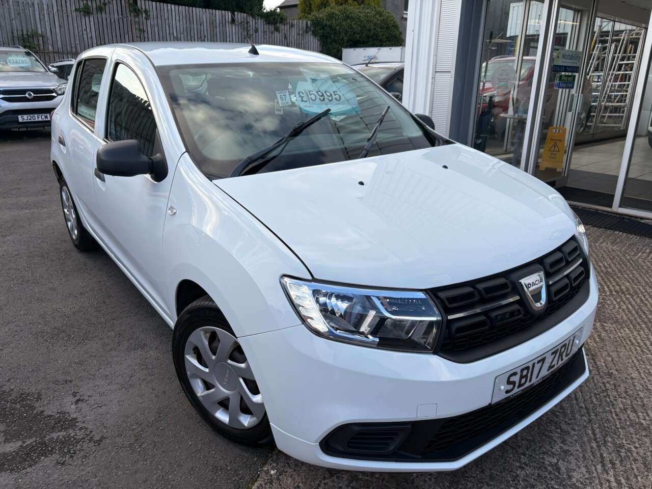A 2017 DACIA SANDERO 1.0 SCe Ambiance Hatchback 5dr Petrol Manual Euro 6 (75 ps) A 2017 DACIA SANDERO 1.0 SCe Ambiance Hatchback 5dr Petrol Manual Euro 6 (75 ps)