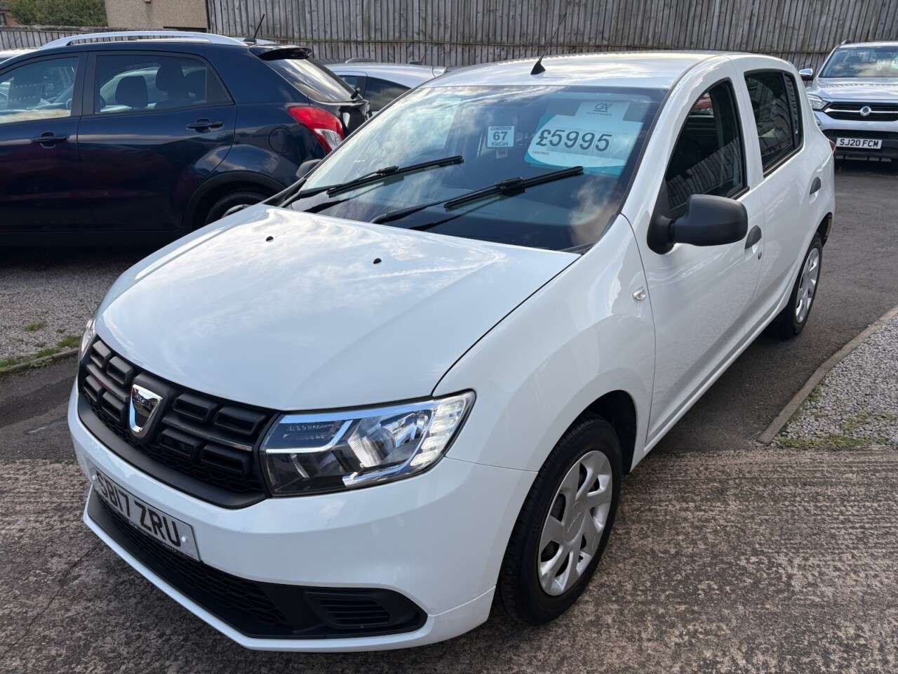 2017 DACIA SANDERO 2017 DACIA SANDERO