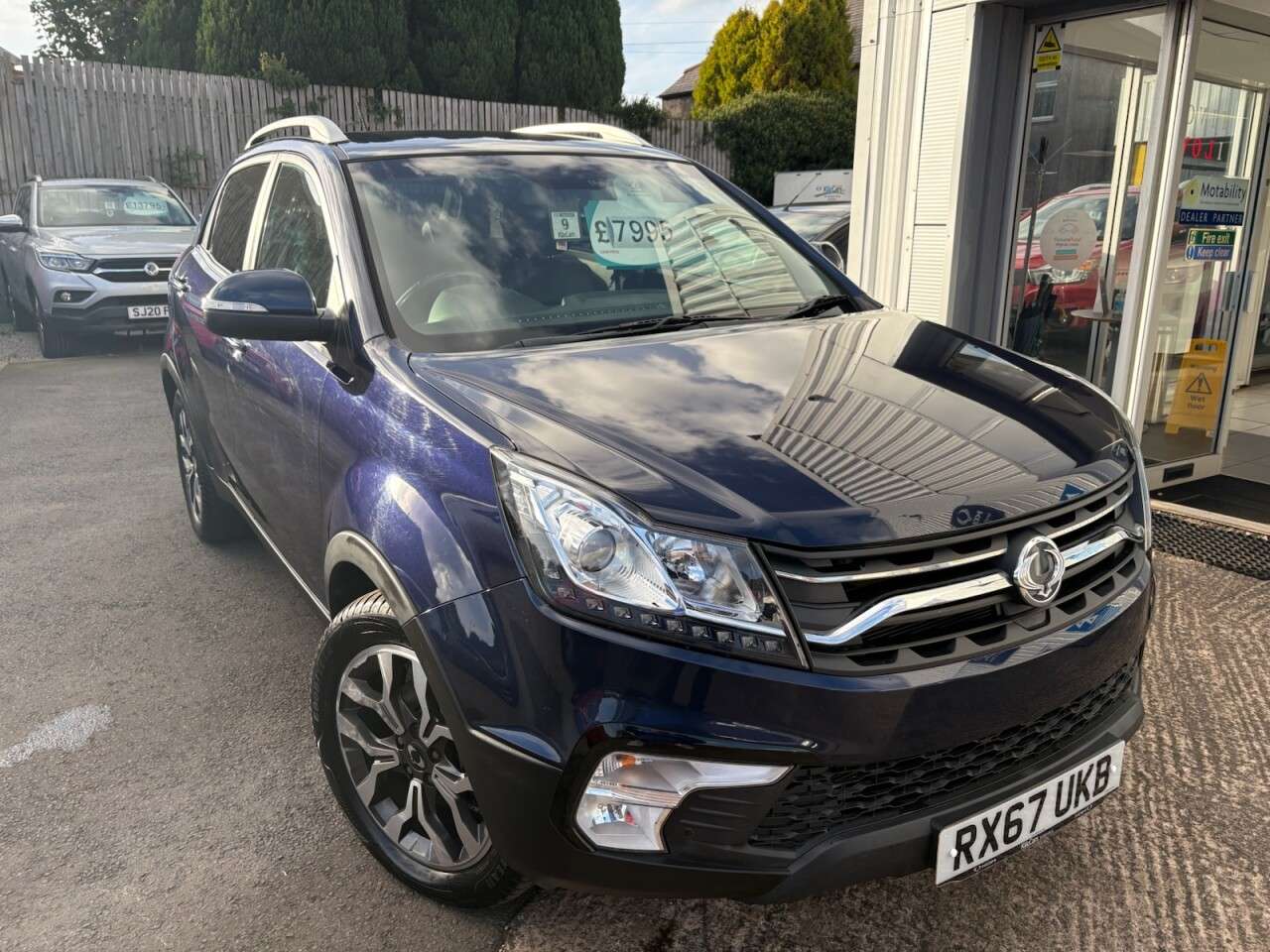 A 2018 SSANGYONG KORANDO 2.2D ELX SUV 5dr Diesel Auto 4WD Euro 6 (178 ps) A 2018 SSANGYONG KORANDO 2.2D ELX SUV 5dr Diesel Auto 4WD Euro 6 (178 ps)