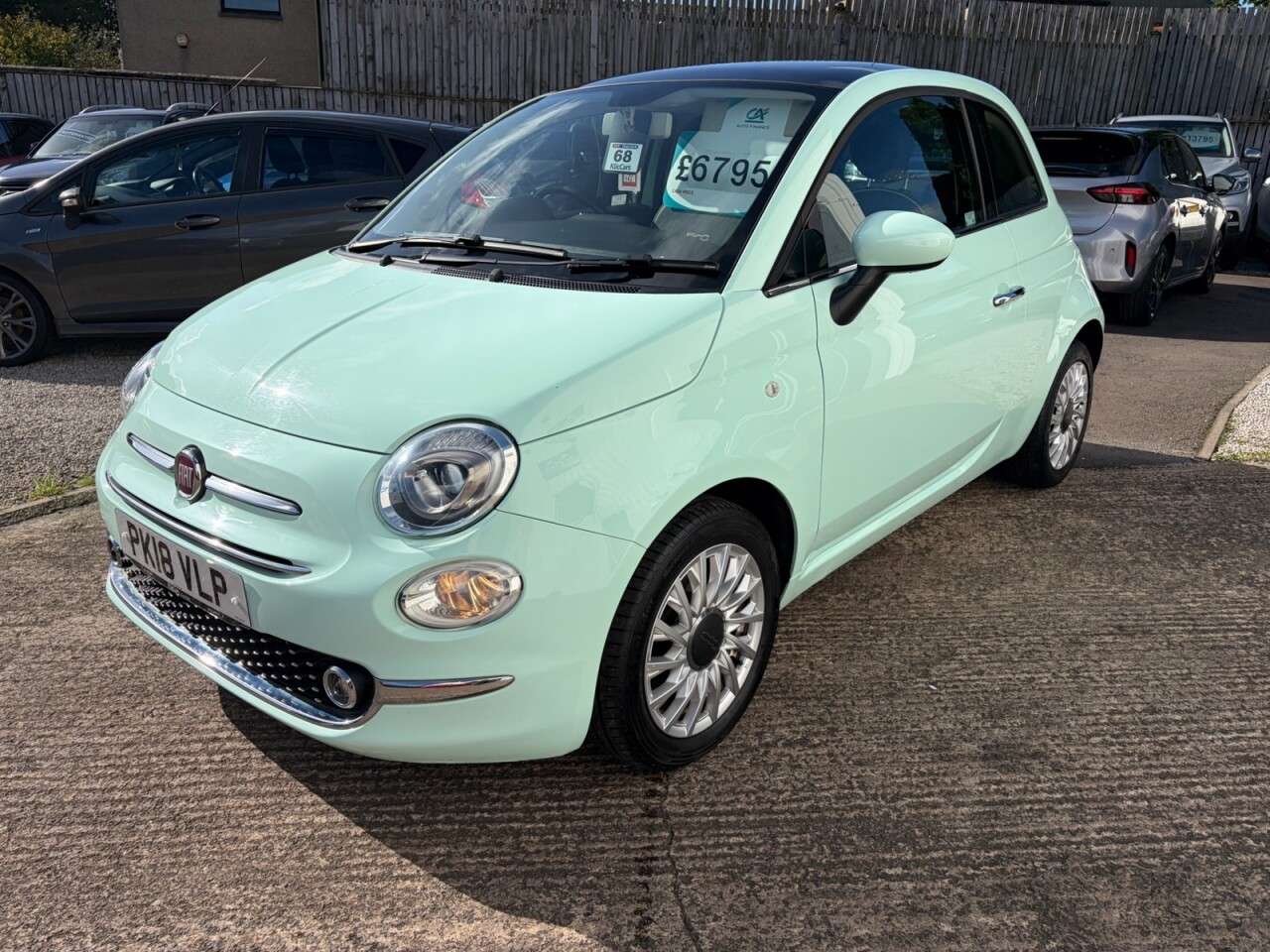A 2018 FIAT 500 1.2 Lounge Hatchback 3dr Petrol Manual Euro 6 (s/s) (69 bhp) A 2018 FIAT 500 1.2 Lounge Hatchback 3dr Petrol Manual Euro 6 (s/s) (69 bhp)
