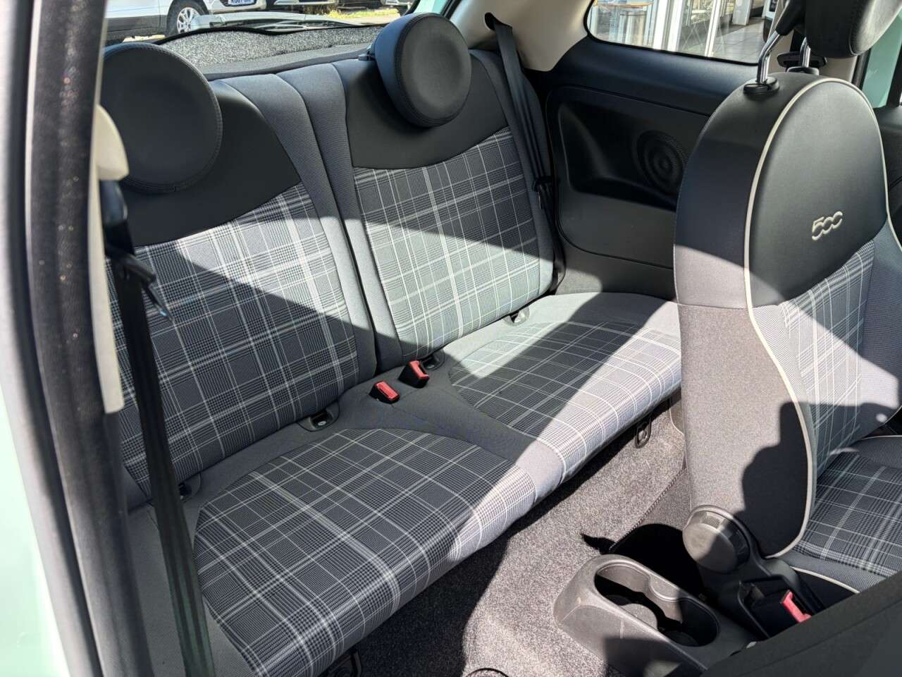 2018 FIAT 500 2018 FIAT 500