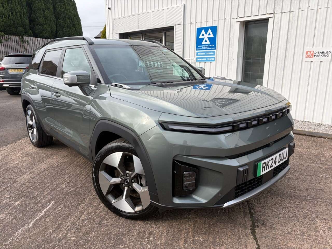 A 2024 KGM TORRES EVX 73.4kWh K40 SUV 5dr Electric Auto (207 ps) A 2024 KGM TORRES EVX 73.4kWh K40 SUV 5dr Electric Auto (207 ps)