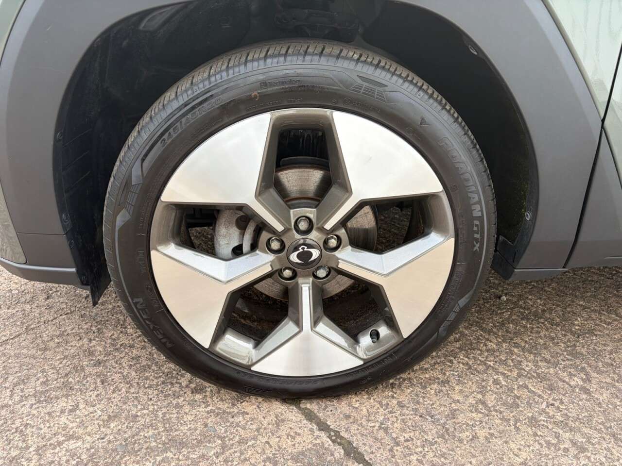 A 2024 KGM TORRES EVX 73.4kWh K40 SUV 5dr Electric Auto (207 ps) A 2024 KGM TORRES EVX 73.4kWh K40 SUV 5dr Electric Auto (207 ps)