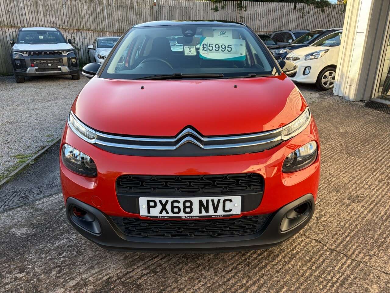 A 2019 CITROEN C3 1.2 PureTech Feel Hatchback 5dr Petrol Manual Euro 6 (68 ps) A 2019 CITROEN C3 1.2 PureTech Feel Hatchback 5dr Petrol Manual Euro 6 (68 ps)