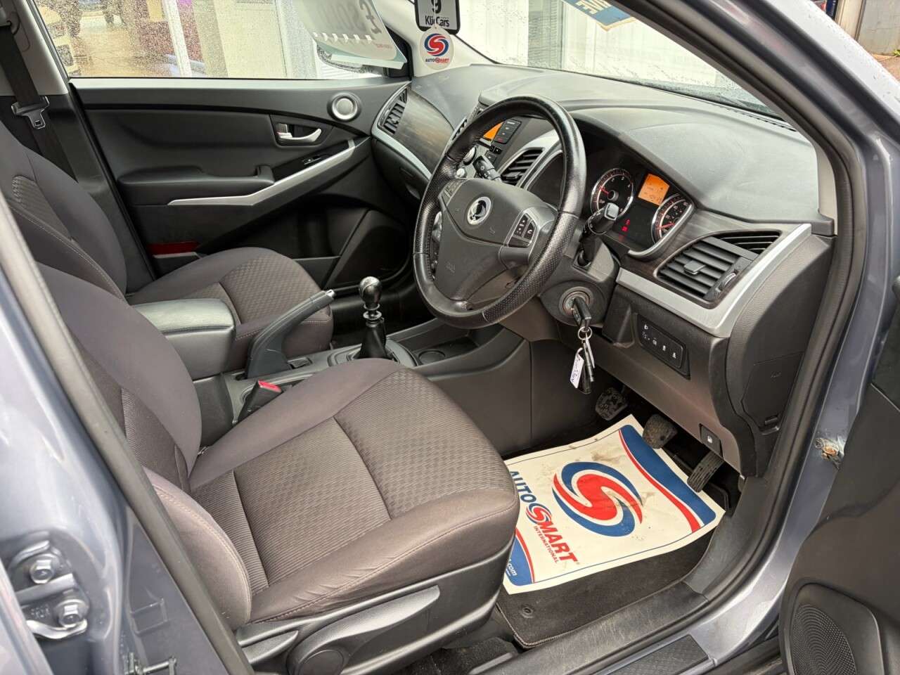 2015 SSANGYONG KORANDO 2015 SSANGYONG KORANDO