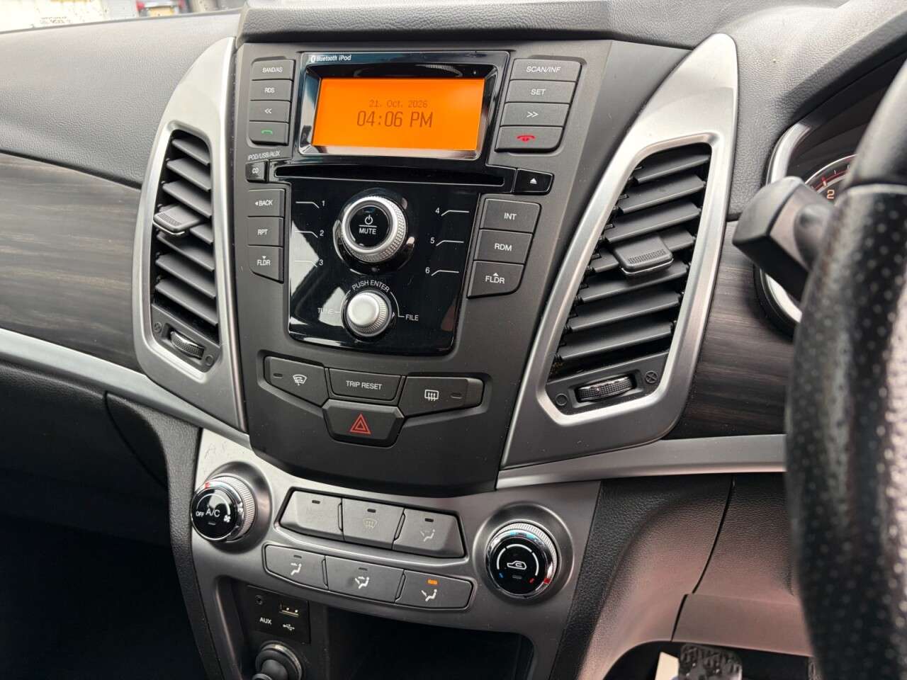 2015 SSANGYONG KORANDO 2015 SSANGYONG KORANDO