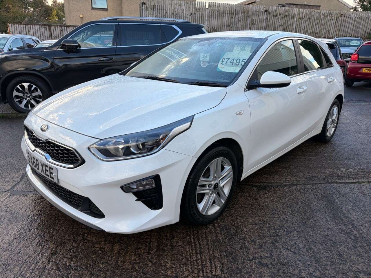A 2018 KIA CEED 1.6 CRDi ECO 2 Hatchback 5dr Diesel Manual Euro 6 (s/s) (114 bhp) A 2018 KIA CEED 1.6 CRDi ECO 2 Hatchback 5dr Diesel Manual Euro 6 (s/s) (114 bhp)