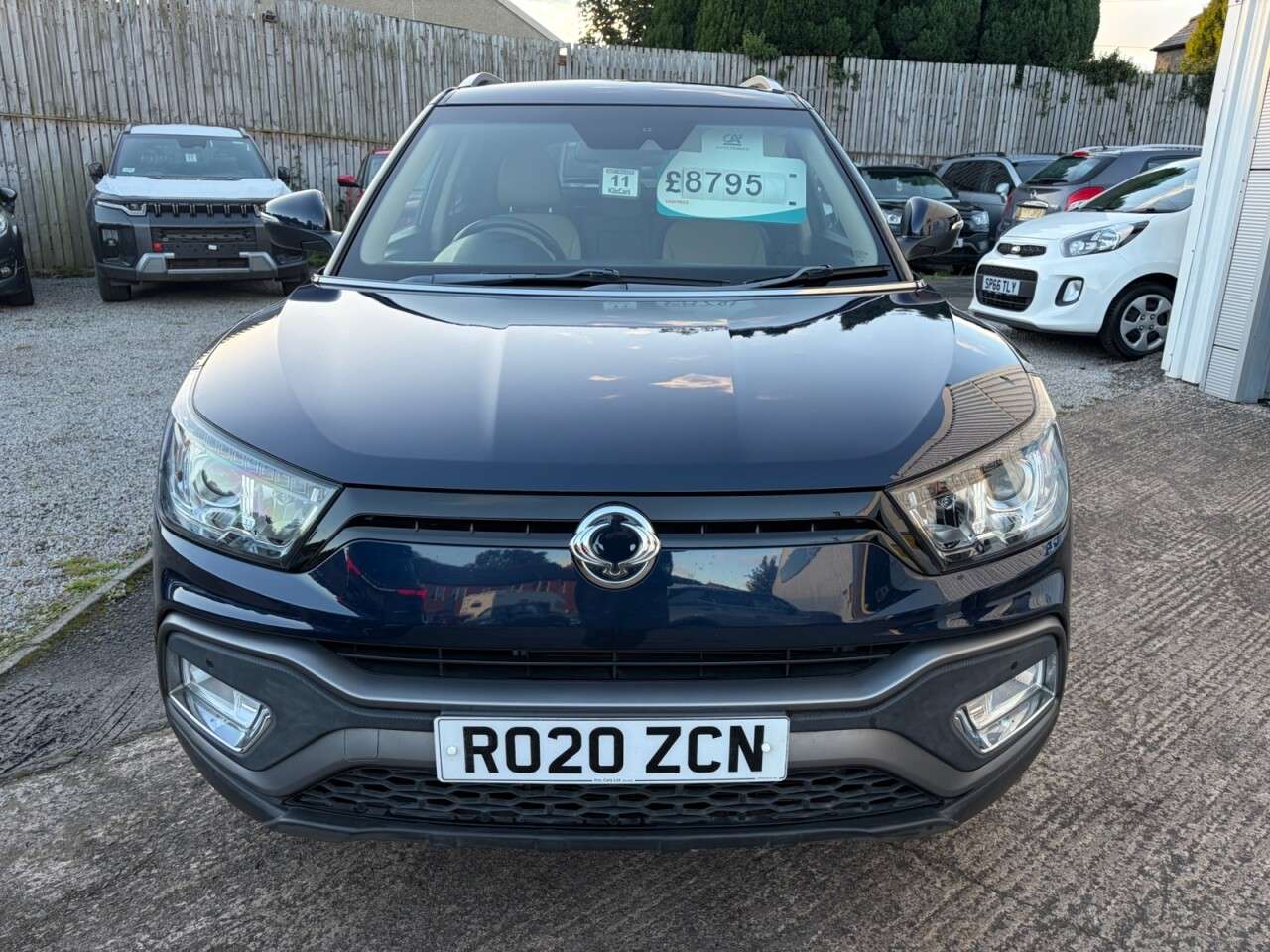 A 2020 SSANGYONG TIVOLI XLV 1.6P Ultimate SUV 5dr Petrol Manual Euro 6 (s/s) (128 ps) A 2020 SSANGYONG TIVOLI XLV 1.6P Ultimate SUV 5dr Petrol Manual Euro 6 (s/s) (128 ps)