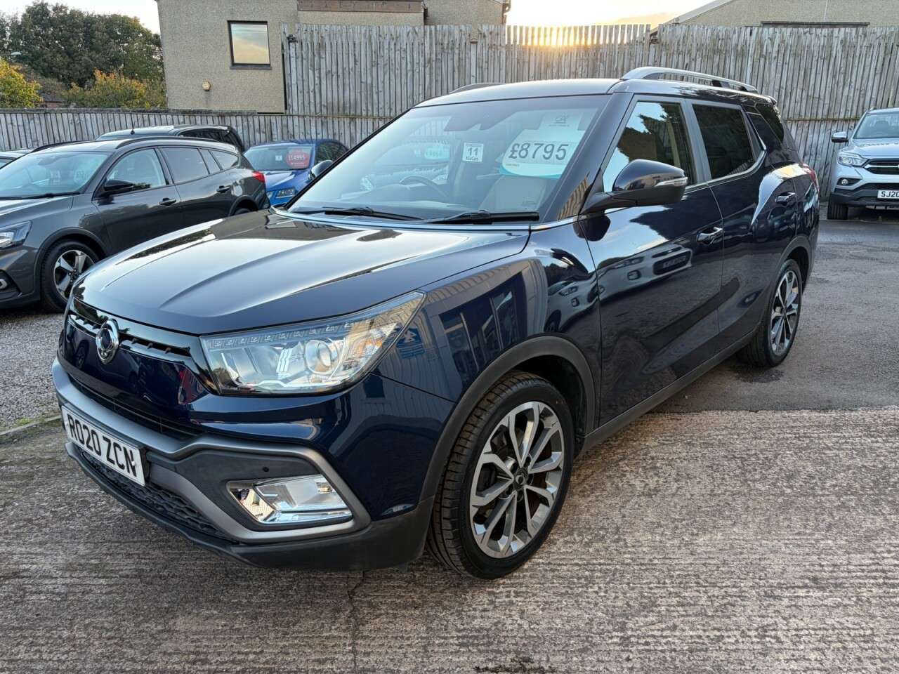 A 2020 SSANGYONG TIVOLI XLV 1.6P Ultimate SUV 5dr Petrol Manual Euro 6 (s/s) (128 ps) A 2020 SSANGYONG TIVOLI XLV 1.6P Ultimate SUV 5dr Petrol Manual Euro 6 (s/s) (128 ps)