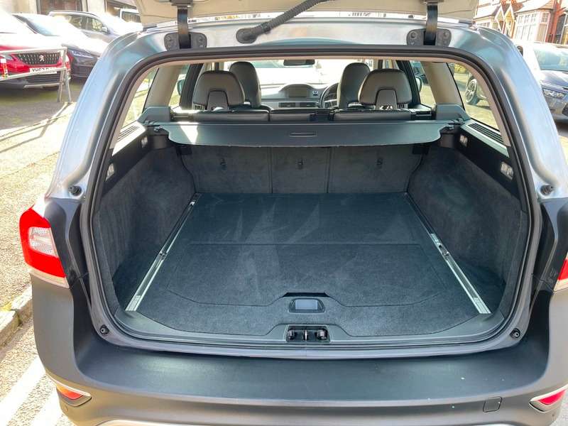 2013 VOLVO XC70 2013 VOLVO XC70