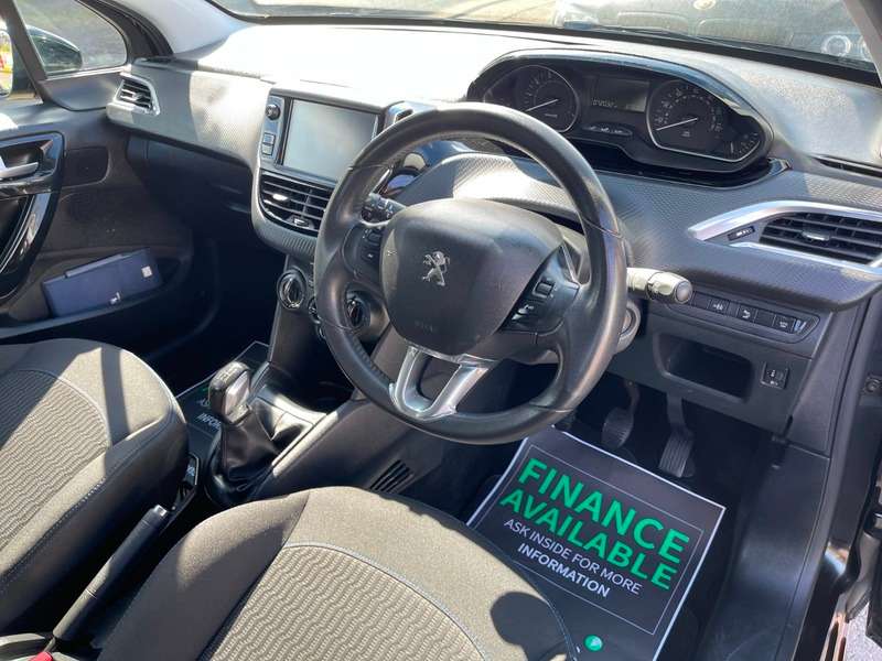 2018 PEUGEOT 208 2018 PEUGEOT 208