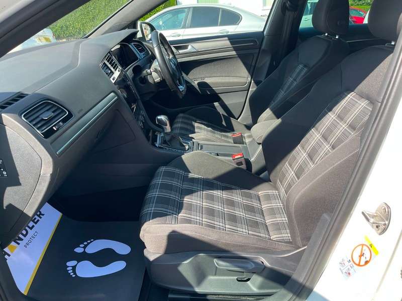 2019 VOLKSWAGEN GOLF 2019 VOLKSWAGEN GOLF