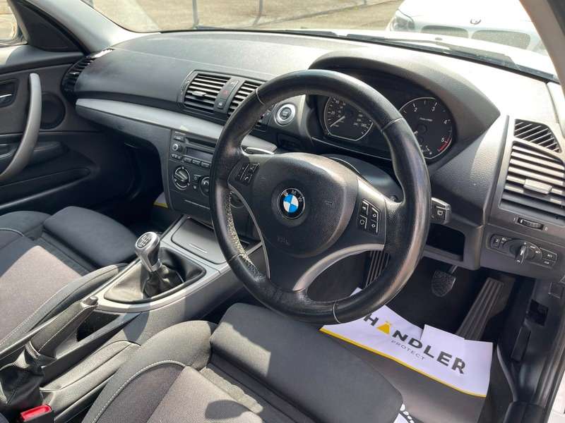 2011 BMW 1 SERIES 2011 BMW 1 SERIES