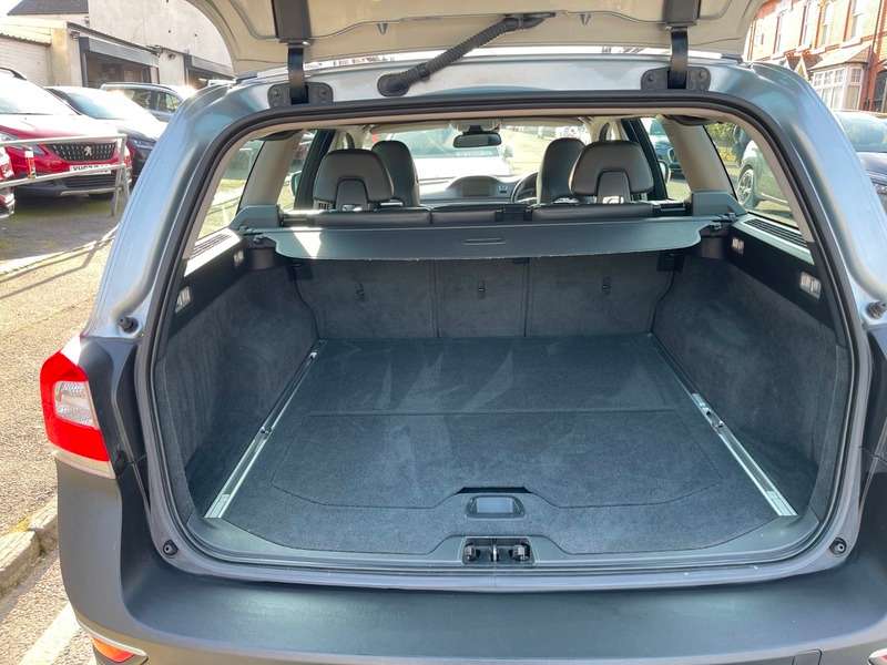 2013 VOLVO XC70 2013 VOLVO XC70