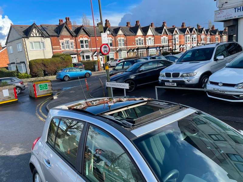 2006 RENAULT MEGANE 2006 RENAULT MEGANE