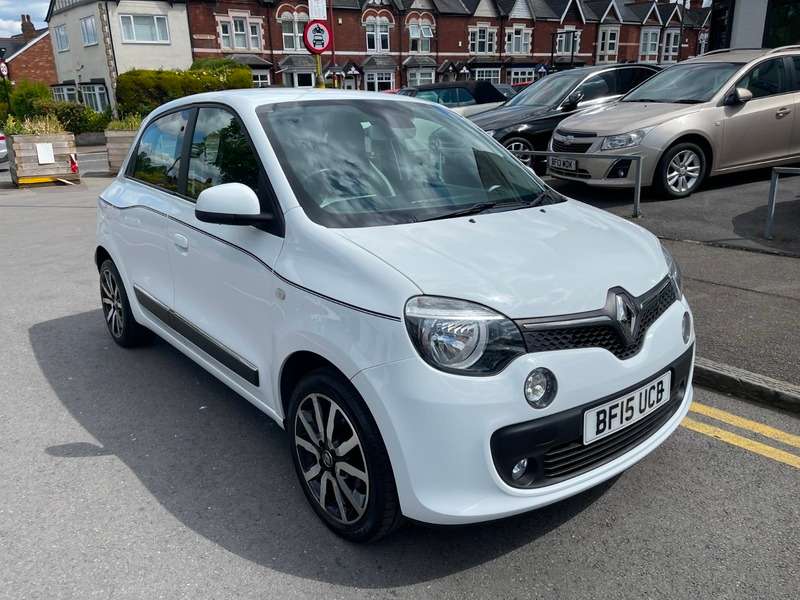A 2015 RENAULT TWINGO DYNAMIQUE SCE S/S A 2015 RENAULT TWINGO DYNAMIQUE SCE S/S