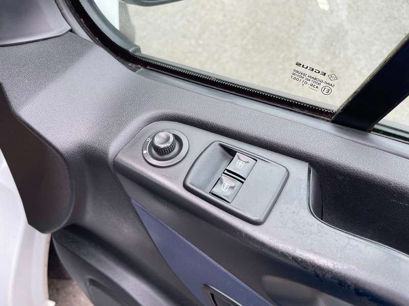 2017 VAUXHALL VIVARO 2017 VAUXHALL VIVARO