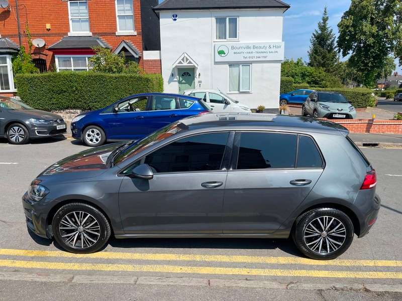 2018 VOLKSWAGEN GOLF 2018 VOLKSWAGEN GOLF