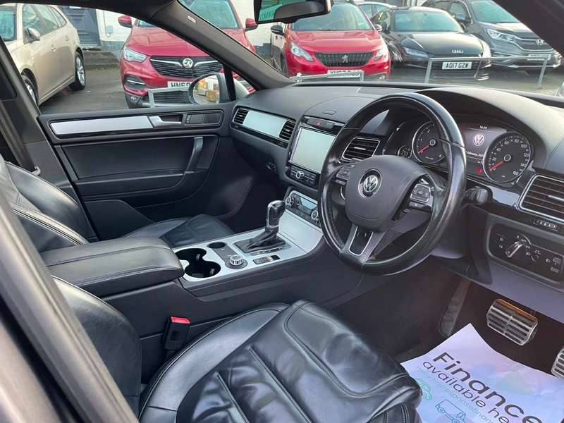 2013 VOLKSWAGEN TOUAREG 2013 VOLKSWAGEN TOUAREG