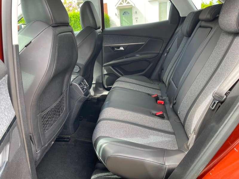2018 PEUGEOT 3008 2018 PEUGEOT 3008