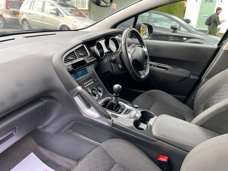 2016 PEUGEOT 3008 2016 PEUGEOT 3008