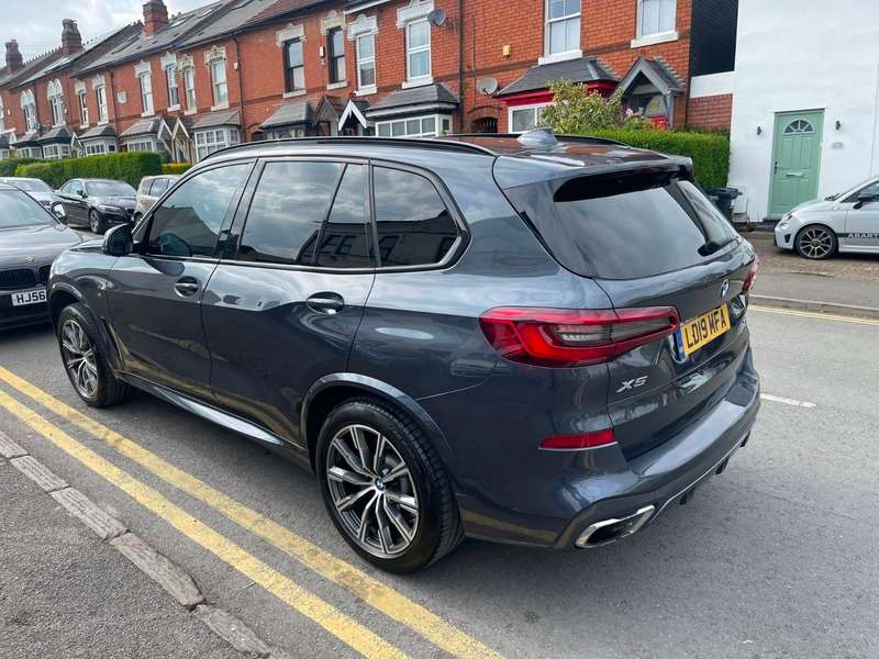 null BMW X5 null BMW X5